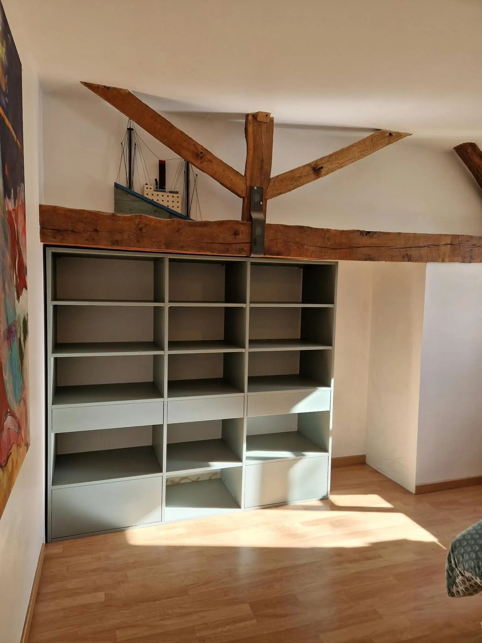 Bibliothèque à casiers, vue d'ensemble